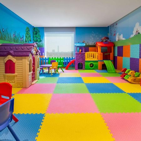 Park Inn By Radisson Jeddah Madinah Road Екстер'єр фото