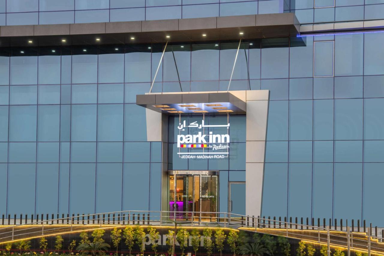 Park Inn By Radisson Jeddah Madinah Road Екстер'єр фото